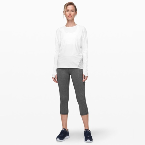 Lululemon Speed Up Crop 21” Size 4 - Picture 3 of 9